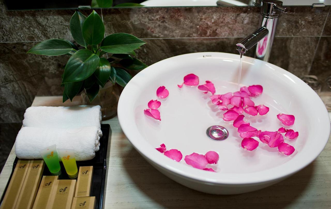 Victor Hanoi Hotel Екстериор снимка
